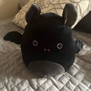8” Emily the Bat Squishmallow (Halloween Edition)